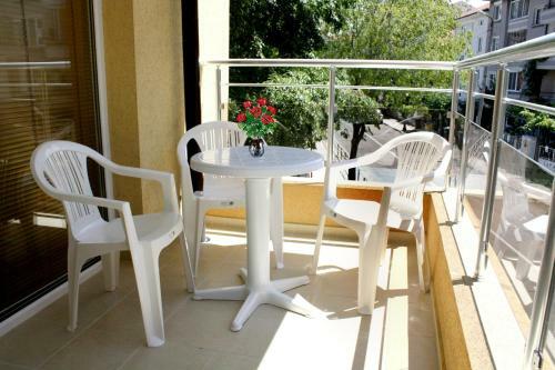 Apartamento Studios Lyudiev