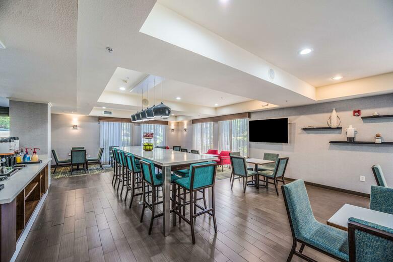 Hotel Hampton Inn Hayward
