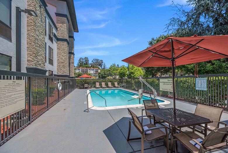 Hotel Hampton Inn Hayward