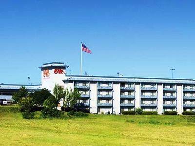 Hotel Shilo Inn Suites Boise Airport