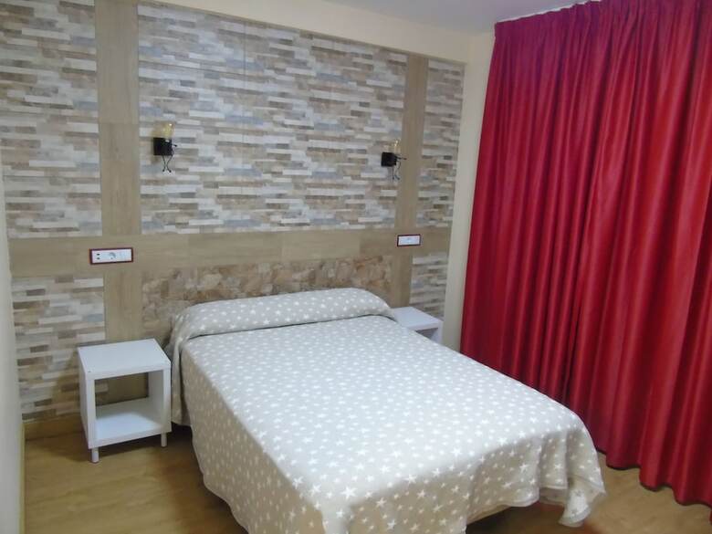 Hostal Gavilanes II