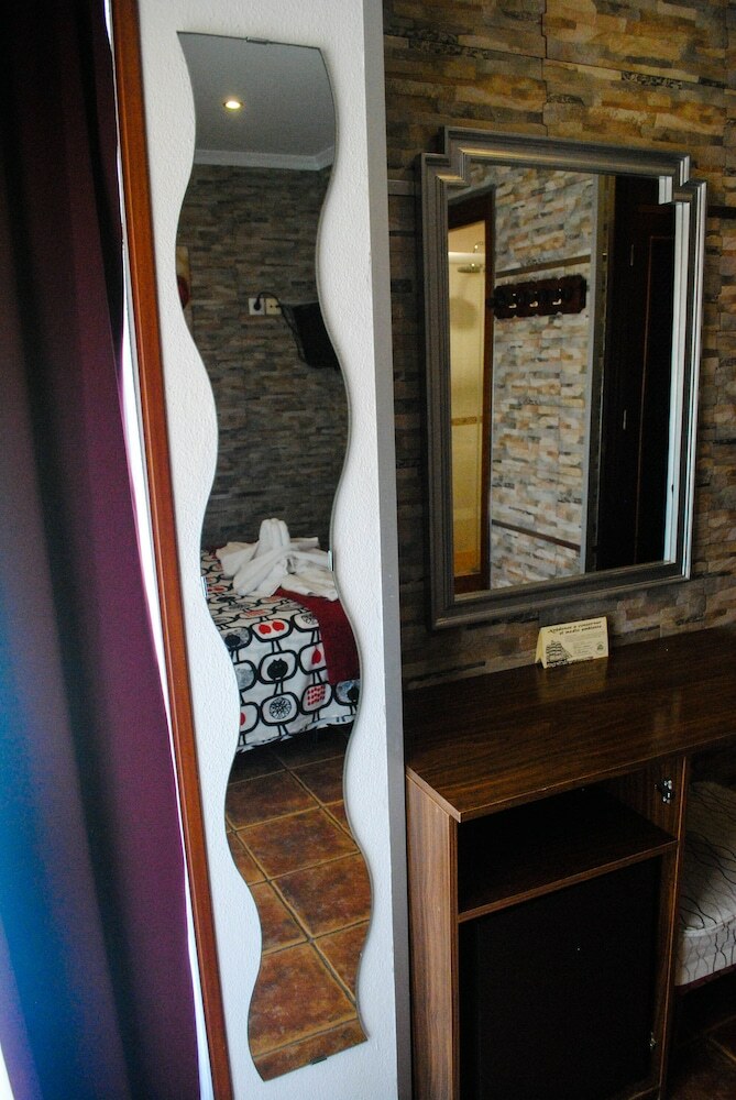 Hostal Costa De La Luz