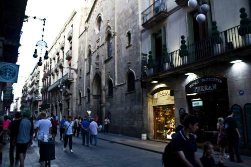 Apartamento En Ferran By The Streets