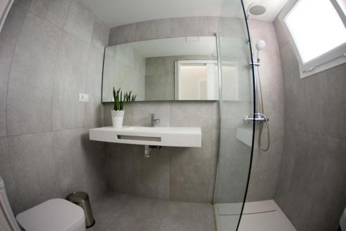 Aloe Apartment 102