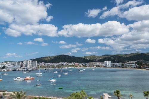 THB Bah�a Aparthotel