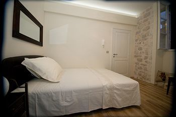 Residencia Roko House