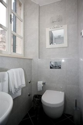 Residencia Roko House
