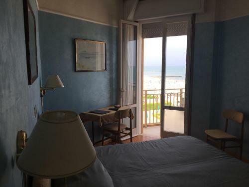 Hotel Universo