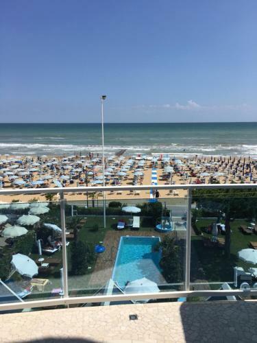 Hotel Universo