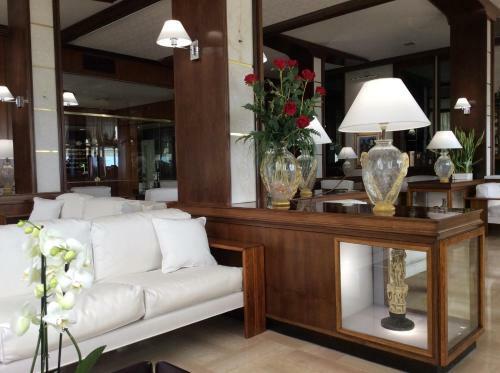 Hotel Universo