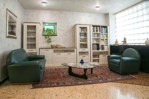 Marchi Hotel