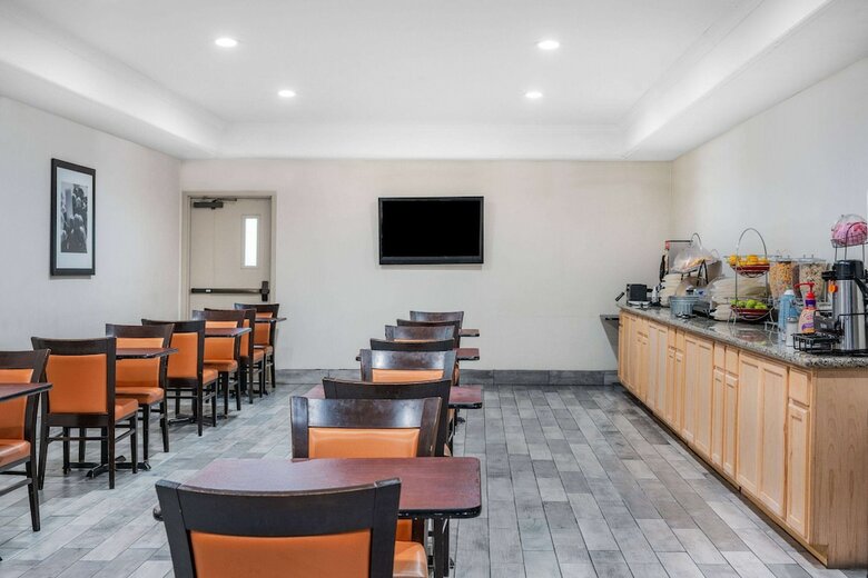 Hotel Ramada Limited Suites