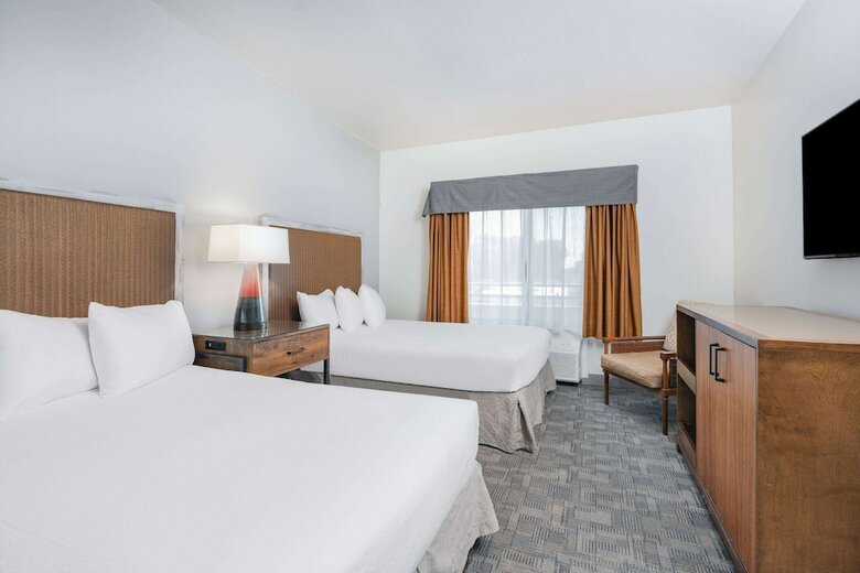 Hotel Ramada Limited Suites