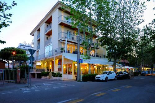 Hotel Bridge