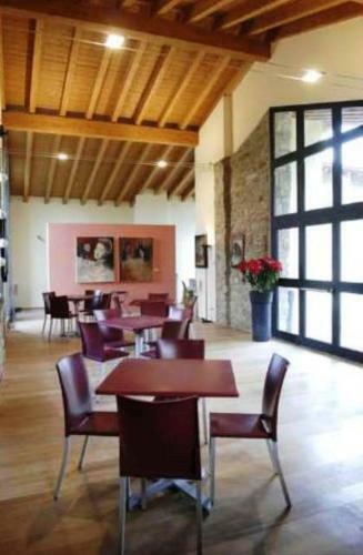 Aparthotel Borgo Pianello Holiday Homes And Winery