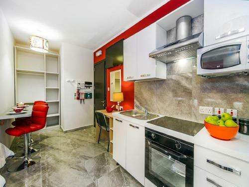 Bayside Apartments