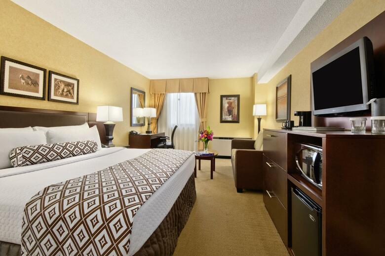 Hotel Crowne Plaza Denver International Airport