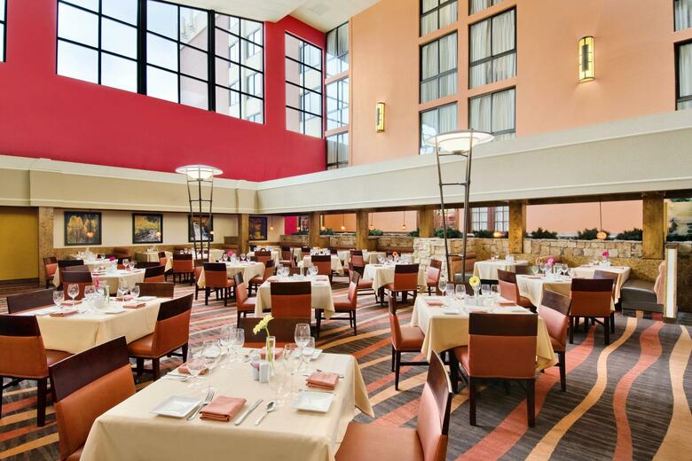 Hotel Crowne Plaza Denver International Airport