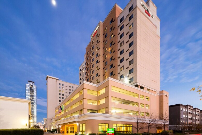 Hotel Courtyard By Marriott Houston By The Galleria