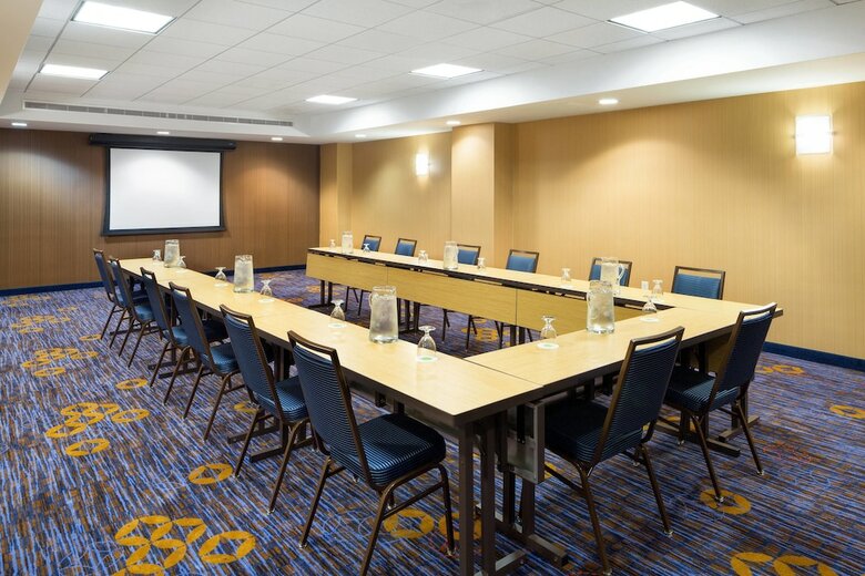 Hotel Courtyard By Marriott Houston By The Galleria