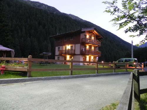 Hostal Villa Americana Chambres D'hotes