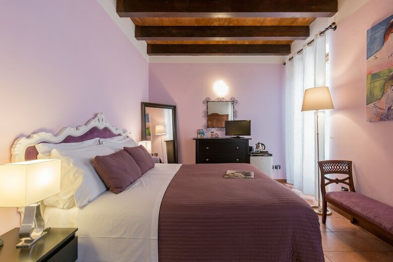 Bed & Breakfast Veronetta House