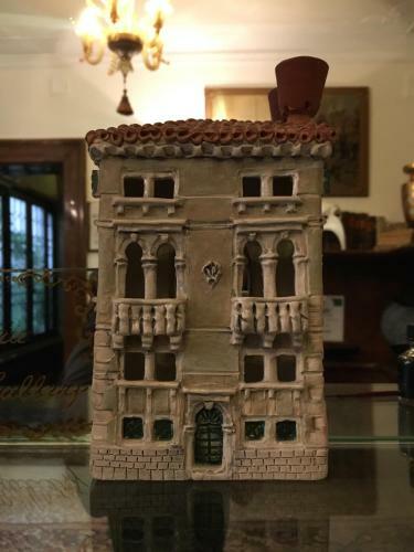 Hostal Palazzetto Pisani Grand Canal