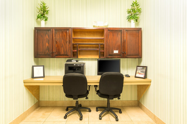 Hotel Comfort Suites