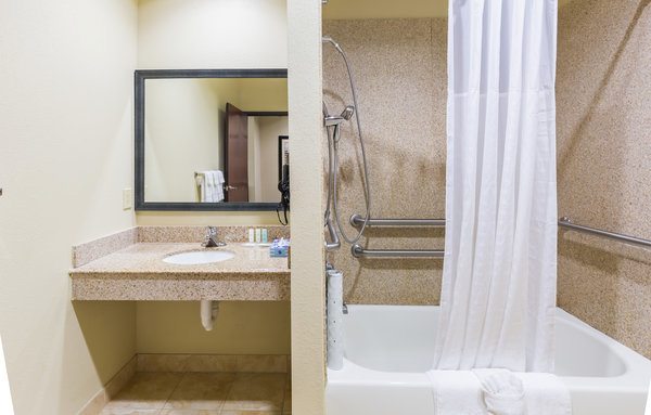 Hotel Comfort Suites