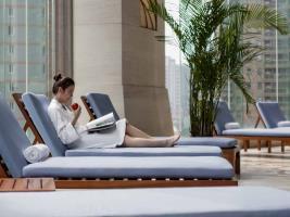Hotel Pullman Shanghai Skyway