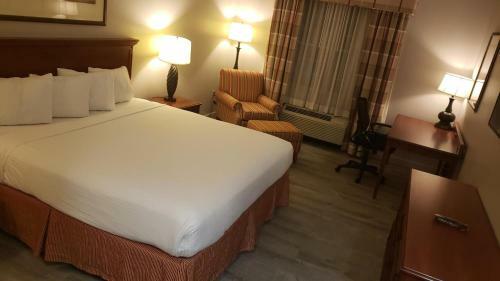Hotel Country Inn & Suites By Carlson Manchester