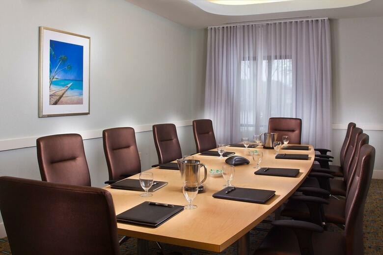 Hotel Courtyard By Marriott