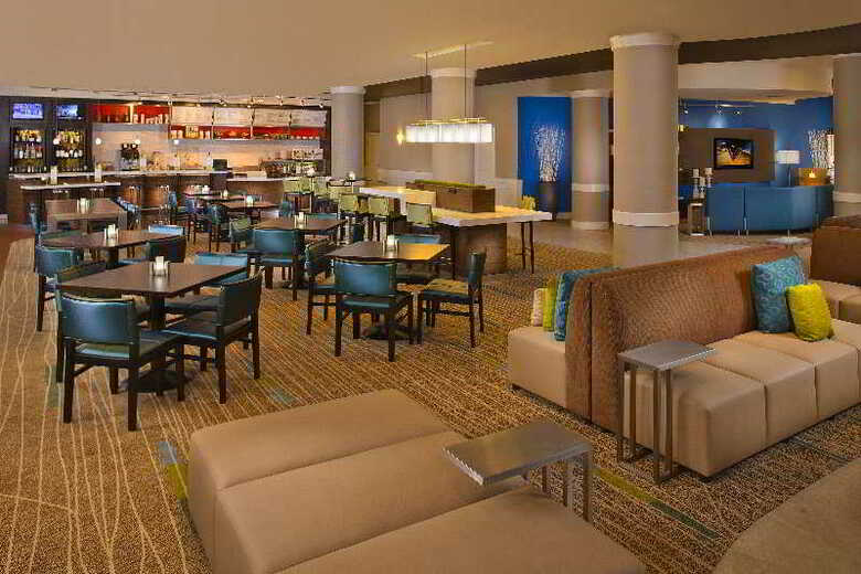 Hotel Courtyard By Marriott