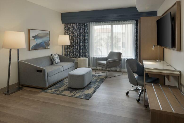 Hotel Courtyard By Marriott