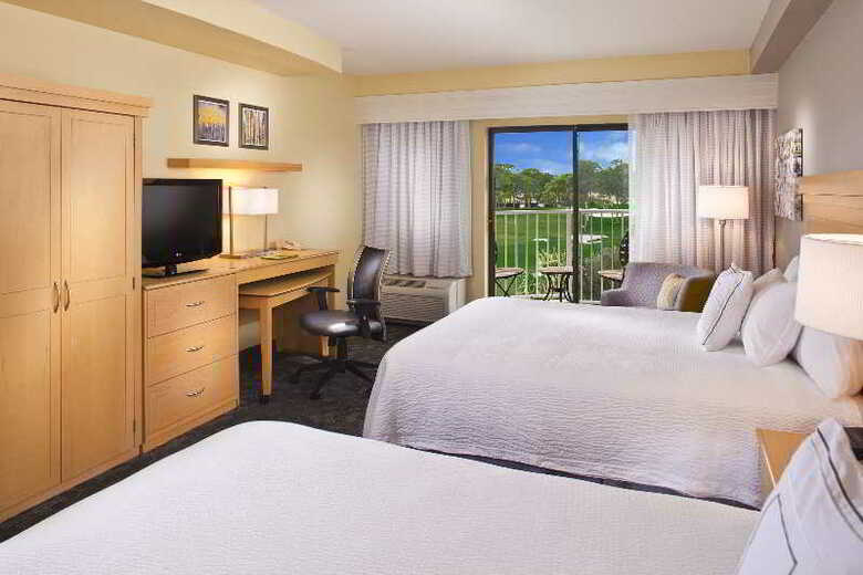 Hotel Courtyard By Marriott