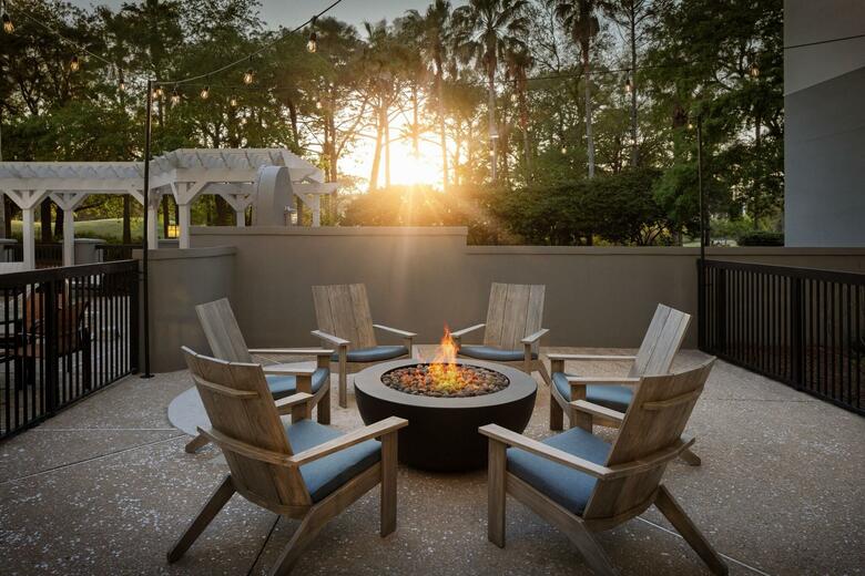 Hotel Courtyard By Marriott