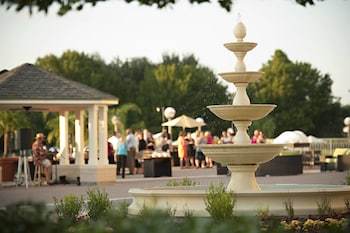 Hotel Renaissance Resort At World Golf Village