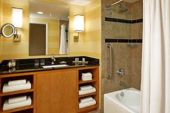 Hotel Renaissance Resort At World Golf Village