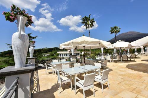 Palazzo Rosenthal Vesuview Hotel & Resort