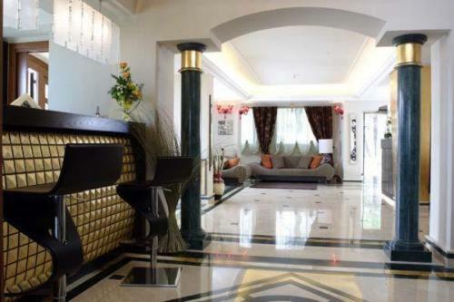 Palazzo Rosenthal Vesuview Hotel & Resort