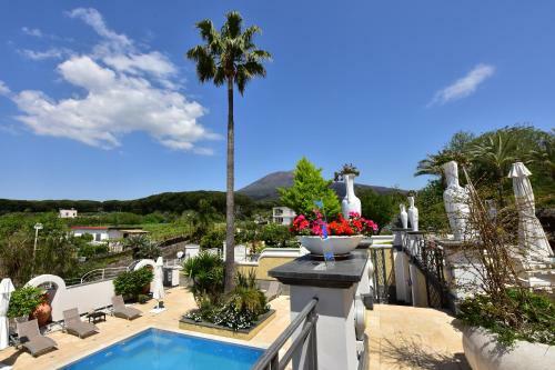 Palazzo Rosenthal Vesuview Hotel & Resort