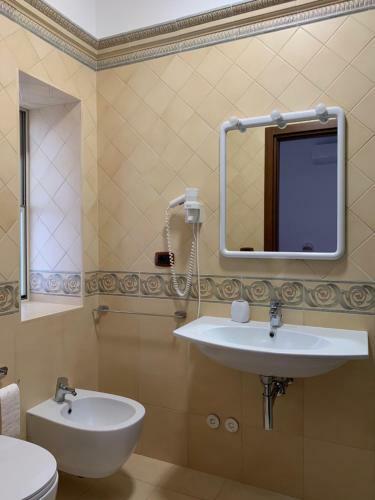 Villaggio Idra