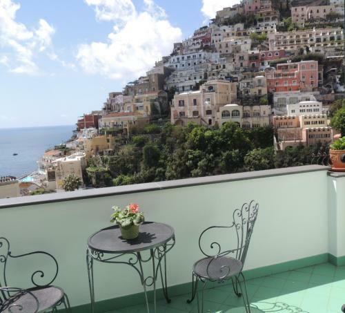 Hostal La Tavolozza Residence