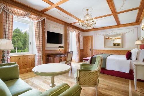 Hotel Cristallo, A Luxury Collection Resort & Spa