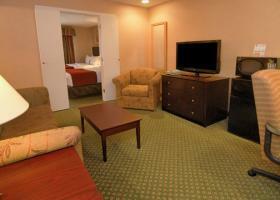 Hotel Comfort Suites