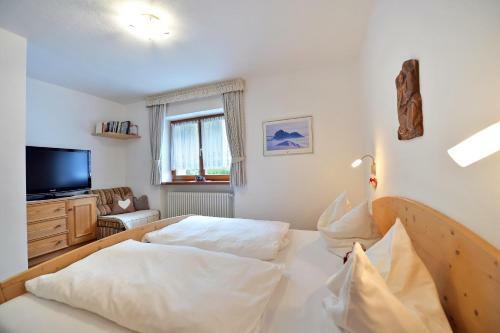 Apartments Dolomie