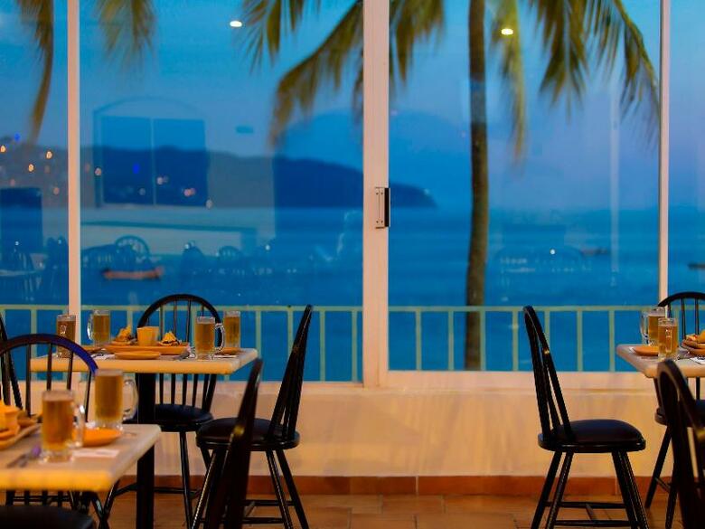 Hotel Krystal Beach Acapulco
