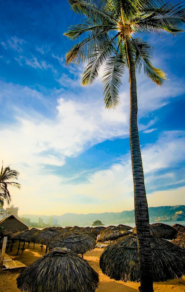 Hotel Krystal Beach Acapulco