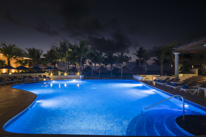 Hotel Nyx Cancun (Ex Avalon Grand Cancun)