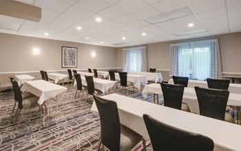 Hotel La Quinta Inn & Suites Clifton